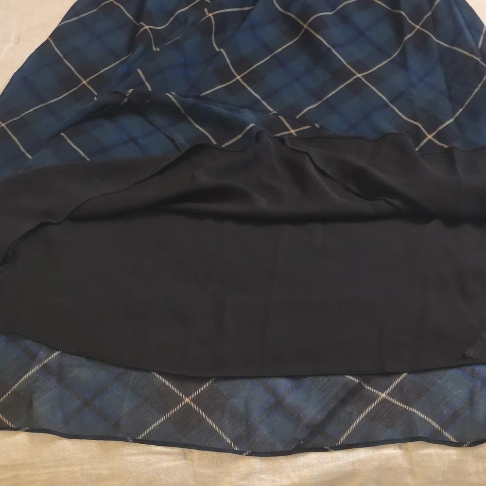 Ralph Lauren Dark Green and Navy Plaid Tie-Neck Maxi Dress with Bow - Picture 14 of 16